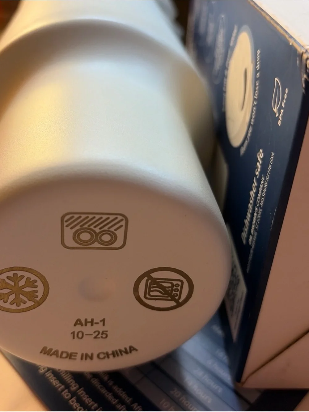 Dr. Brown's White Breast Milk & Formula Chiller - Portable Milk Storage
